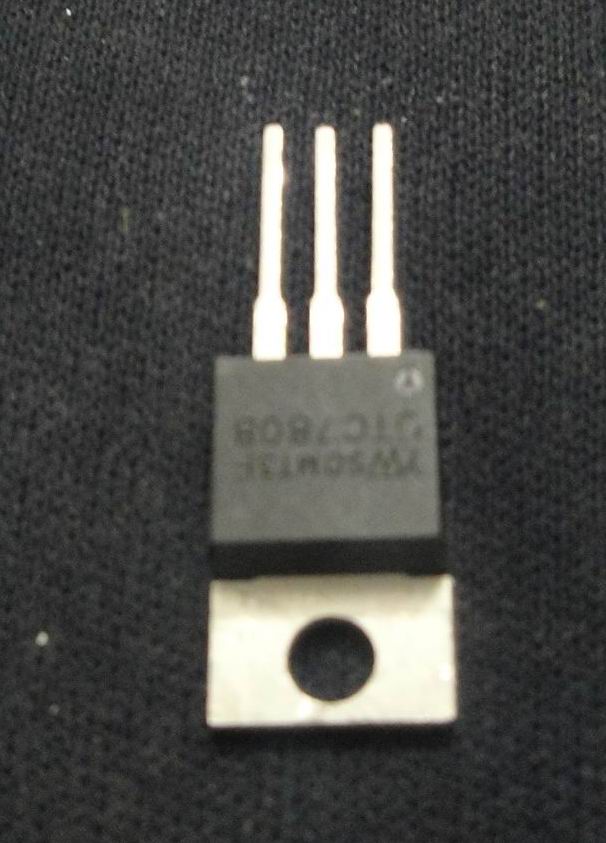 电源IC（7810）